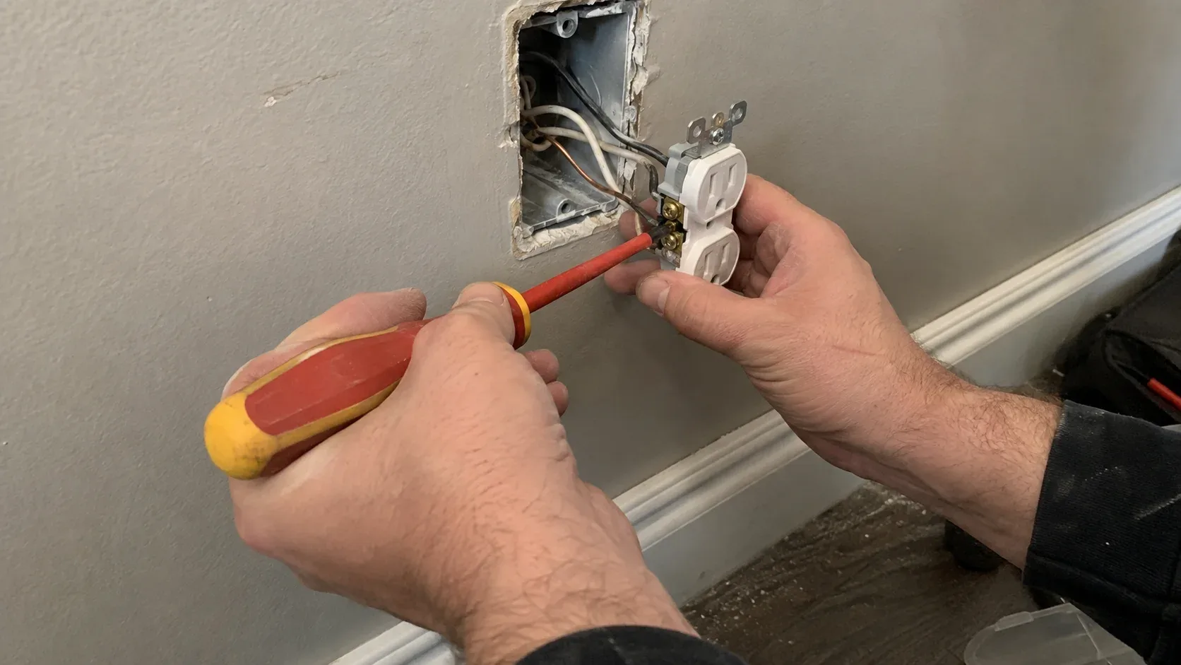 Residential electrical outlet installation and repair